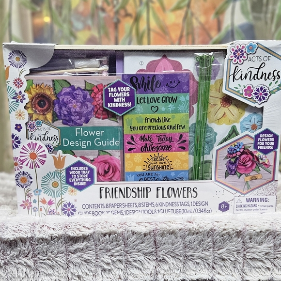 Friendship Flower Kit - Picture 5 of 6